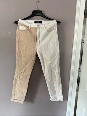 Hollister Two-Tone Beige and White women’s jeans